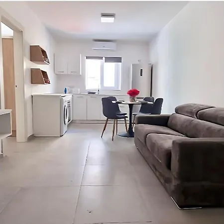 Apartamento Lily 6 - Sleep Six, Near The Bay